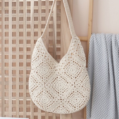 2025 New Style Floral Weave Bag Handwoven Daisy Straw Bag Women's Travel & Vacation Single Shoulder Tote Bags Wholesales
