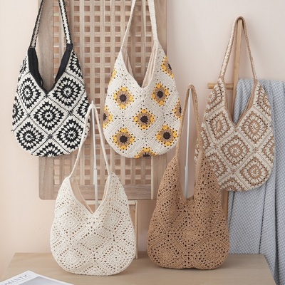 2025 New Style Floral Weave Bag Handwoven Daisy Straw Bag Women's Travel & Vacation Single Shoulder Tote Bags Wholesales