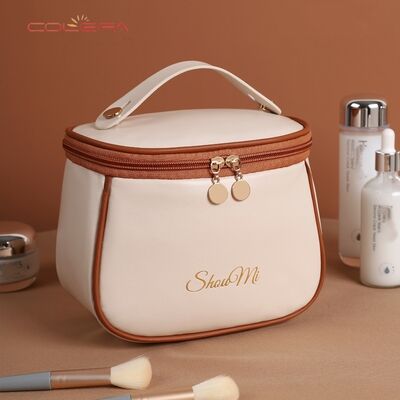 New Waterproof Cosmetic Bag PU Leather Minimalist Design Zipper Closure with Large Capacity Storage Portable and High-Quality