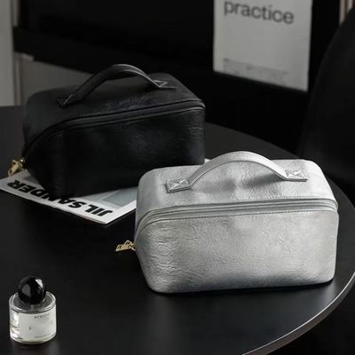 Women's Large Capacity Portable Luxury Makeup Bags 2025 New Silver Waterproof Toiletry Travel Daily Organizer Cosmetic Pouch