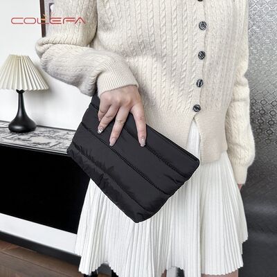 2026 Solid-Color Minimalist Nylon+Cotton-Filled Small Square Cosmetic Bag New Korean Style Fashionable Casual Bag Stylish Commuting Clutch